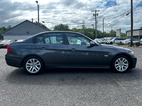 Used 2007 BMW 328xi Sedan image 4