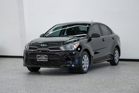 Used 2023 Kia Rio LX image 5