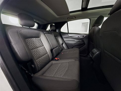 Used 2020 Chevrolet Equinox LT image 27