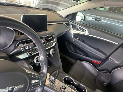 Used 2020 Genesis G70 2.0T w/ Elite Package image 5