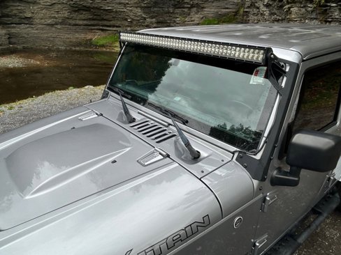 Used 2017 Jeep Wrangler Unlimited Sahara image 12