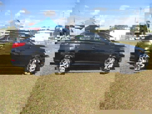 Used 2013 Kia Optima LX image 2