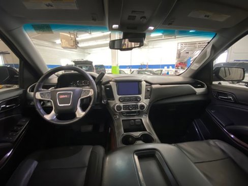 Used 2015 GMC Yukon XL SLT w/ Open Road Package image 22