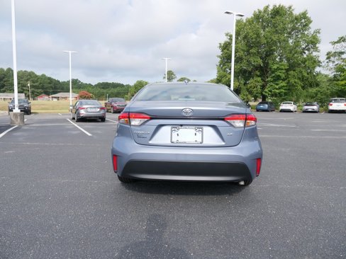 Used 2023 Toyota Corolla LE image 4