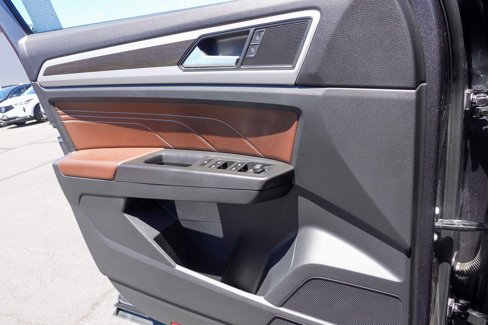 Used 2022 Volkswagen Atlas SE image 14