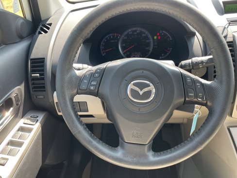 Used 2009 MAZDA MAZDA5 Touring image 22