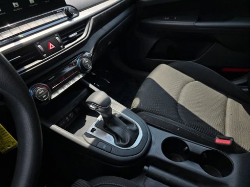 Used 2019 Kia Forte LXS image 25