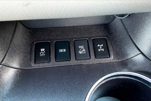 Used 2018 Toyota Highlander Limited image 30