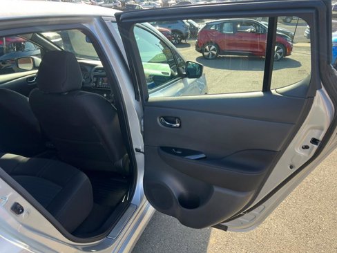 Used 2024 Nissan Leaf SV Plus image 34