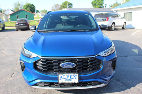 Used 2023 Ford Escape ST-Line w/ Tech Pack #1 image 7