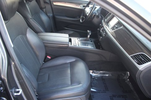 Used 2019 Genesis G80 3.8 image 33
