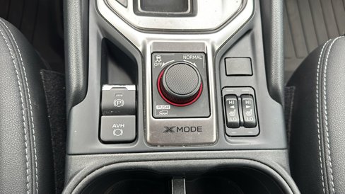 Used 2020 Subaru Forester Premium image 30