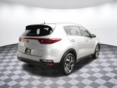 Used 2020 Kia Sportage EX image 9