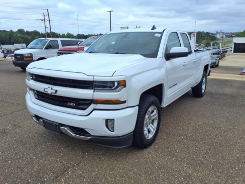 Used 2019 Chevrolet Silverado 1500 LT w/ All Star Edition image 8