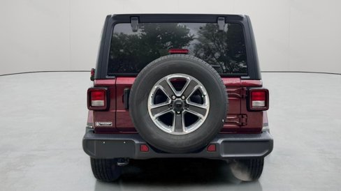 Used 2021 Jeep Wrangler Unlimited Sahara image 6
