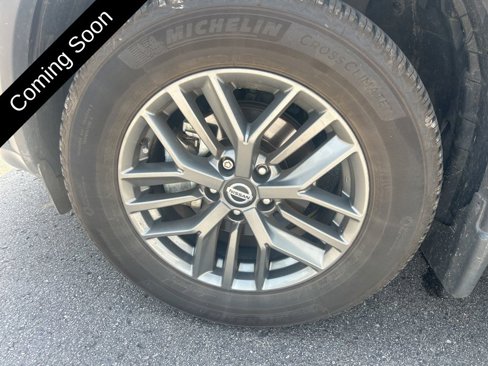 Used 2021 Nissan Rogue S image 43