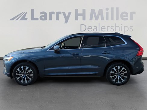 Used 2023 Volvo XC60 B5 Core w/ Climate Package image 2