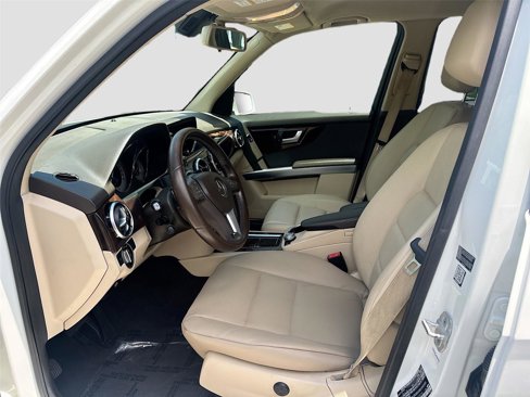 Used 2015 Mercedes-Benz GLK 350 2WD image 23