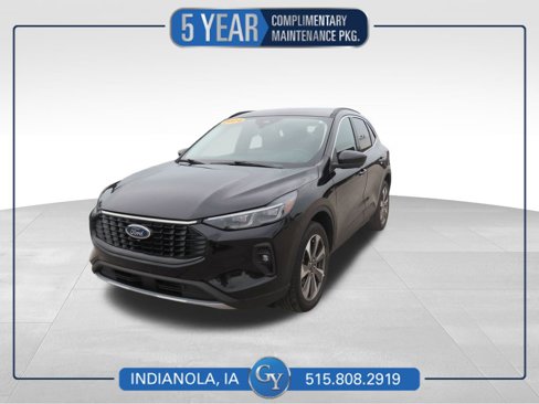 Used 2024 Ford Escape Platinum image 1