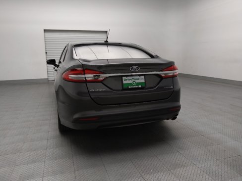 Used 2018 Ford Fusion S image 6