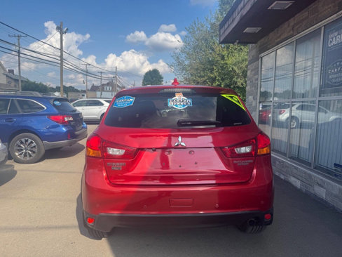 Used 2017 Mitsubishi Outlander Sport LE image 4