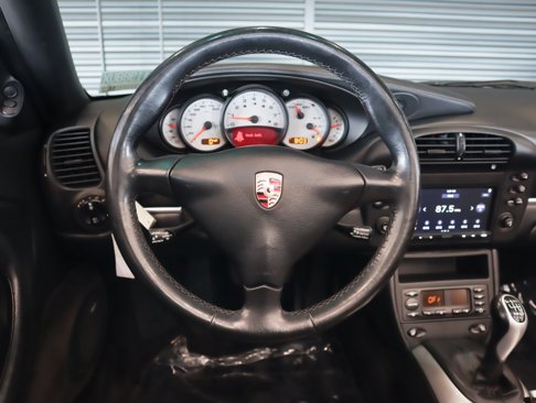 Used 2004 Porsche 911 Carrera 4S image 17