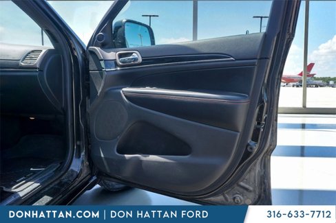 Used 2016 Jeep Grand Cherokee Limited 75th Anniversary image 26