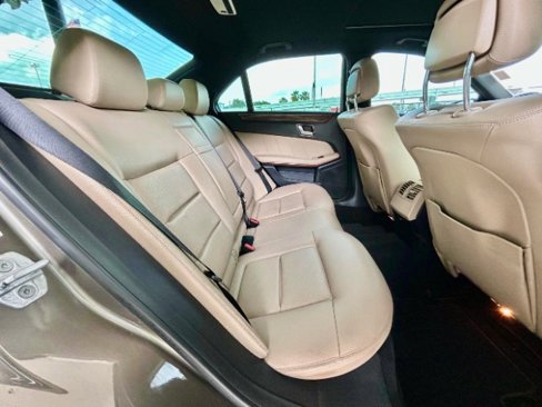 Used 2013 Mercedes-Benz E 350 Sedan image 8