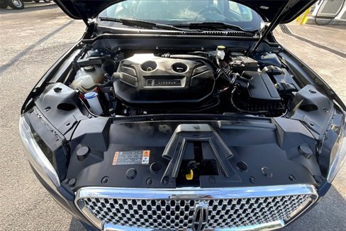 Used 2019 Lincoln MKZ Reserve image 9
