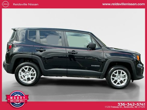 Used 2023 Jeep Renegade Latitude image 7