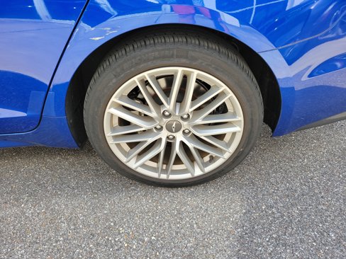 Used 2021 Genesis G70 2.0T image 8