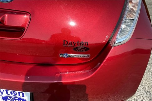 Used 2014 Nissan Leaf SL w/ Premium Package image 33