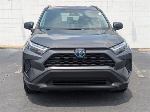 Used 2023 Toyota RAV4 LE image 3