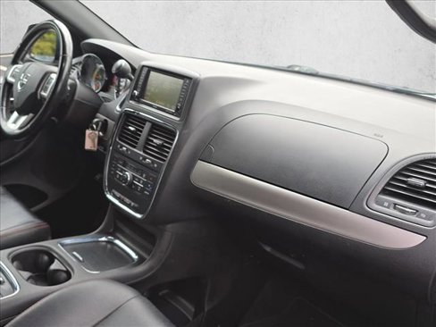 Used 2019 Dodge Grand Caravan GT image 24