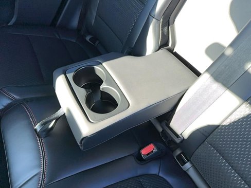 New 2025 Ford Escape ST-Line w/ Equipment Group 301A image 32