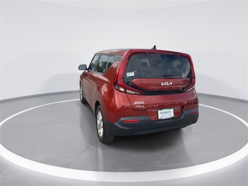 Used 2022 Kia Soul LX w/ Technology Package image 7