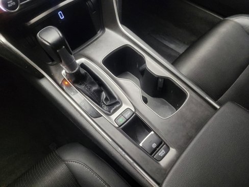 Used 2020 Honda Accord Sport image 26
