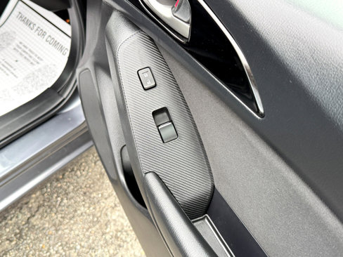 Used 2015 MAZDA MAZDA3 i Touring image 44