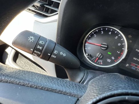 Used 2019 Toyota RAV4 XLE image 30