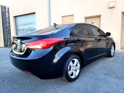 Used 2012 Hyundai Elantra GLS w/ Preferred Pkg 3 image 9