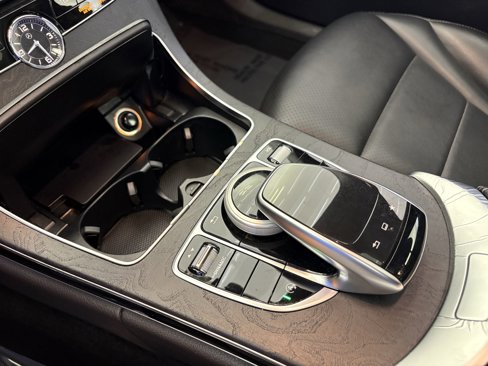 Used 2016 Mercedes-Benz C 300 Sedan image 23