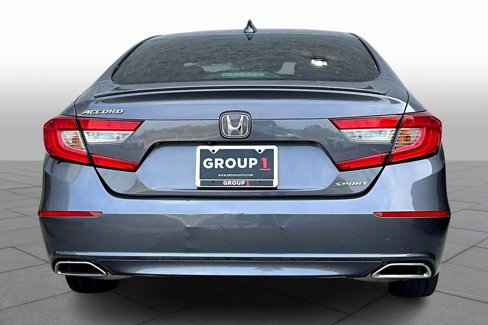 Used 2018 Honda Accord Sport image 4