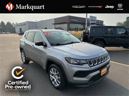 Certified 2022 Jeep Compass Latitude image 1
