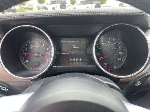 Used 2022 Ford Mustang Premium image 19