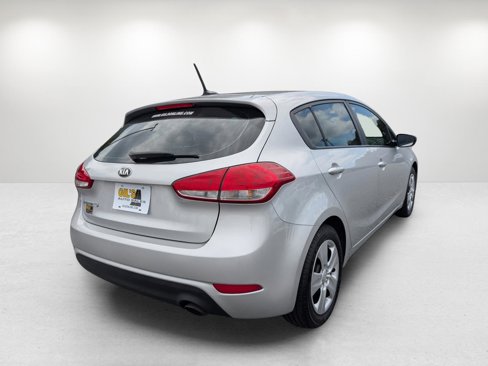 Used 2016 Kia Forte LX image 5