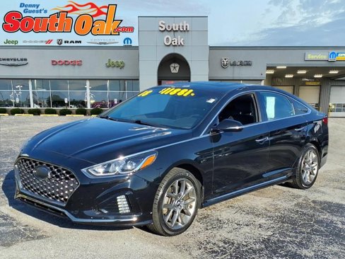 Used 2018 Hyundai Sonata Sport w/ Cargo Package image 4