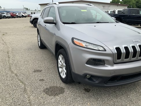 Used 2014 Jeep Cherokee Latitude w/ Comfort/Convenience Group image 13