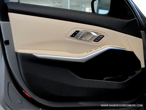 Used 2023 BMW 330i Sedan w/ M Sport Package image 22