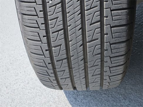 Used 2020 Ford Explorer XLT w/ Equipment Group 202A image 11