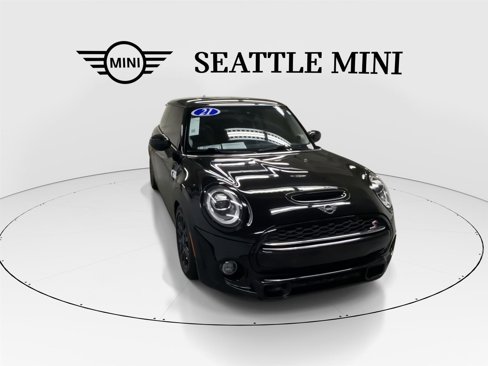 Used 2021 MINI Cooper S w/ Premium Package image 3